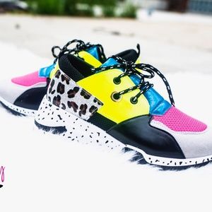 Cape robbin sneakers